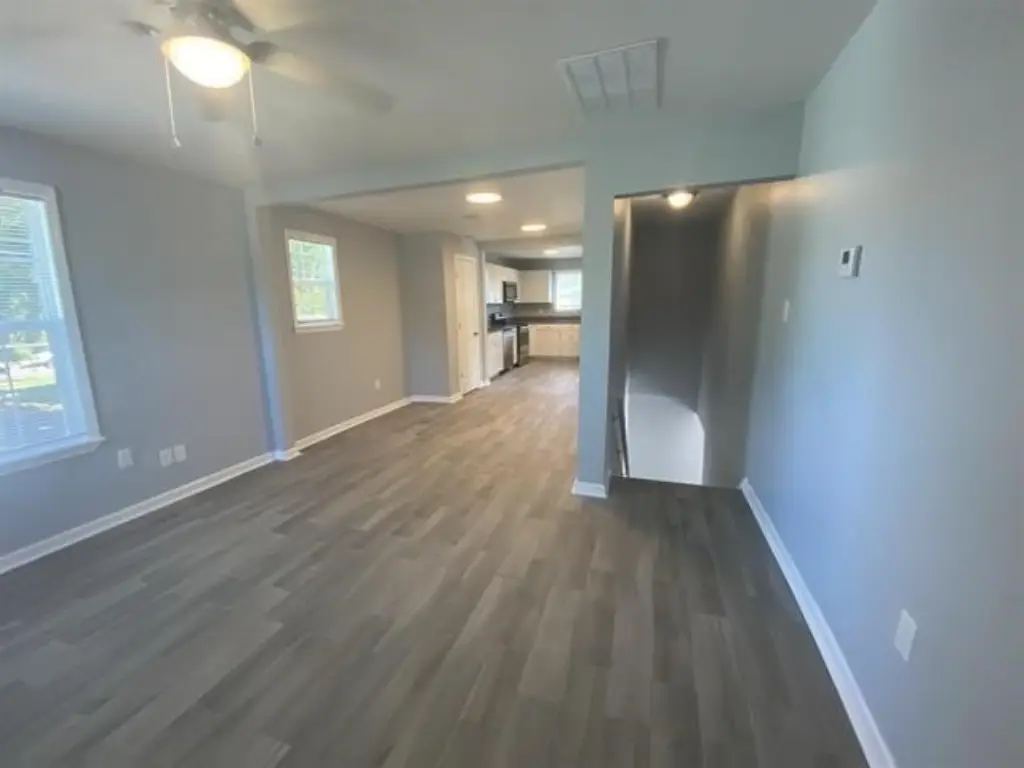 Picture 12