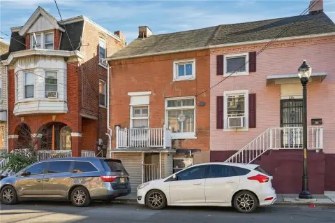 Duplex with Updated Interiors