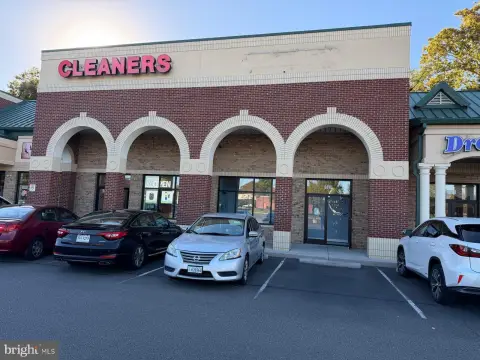 Multi-Room Retail Suite