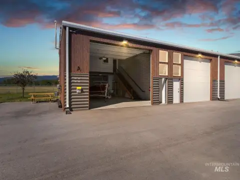 Flex Space with Oversized Garage