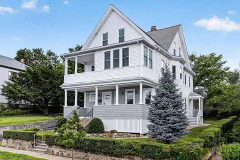 Vacant Three-Unit Triplex