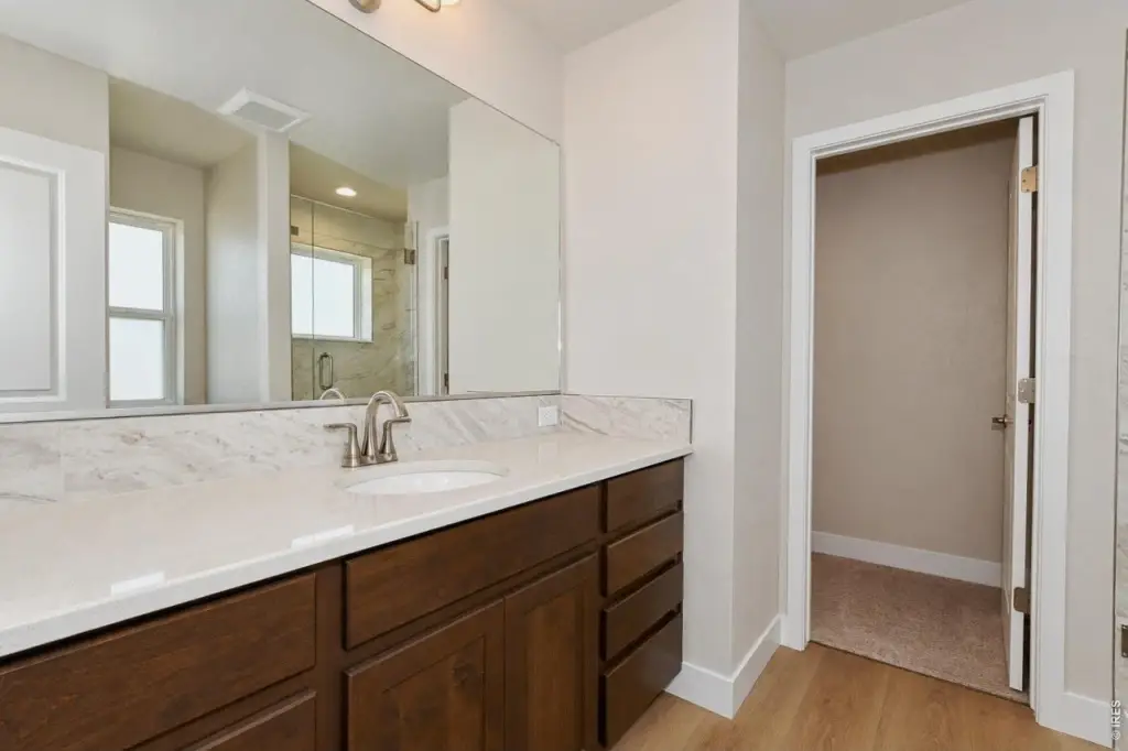 Picture 27