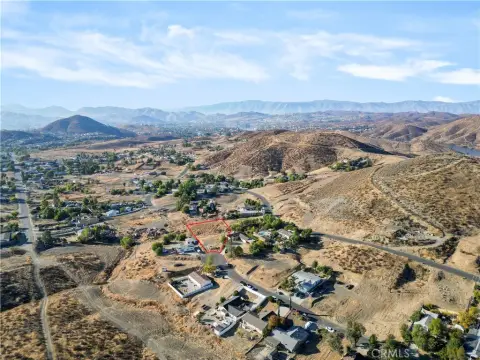 Menifee Land with Canyon Lake Views