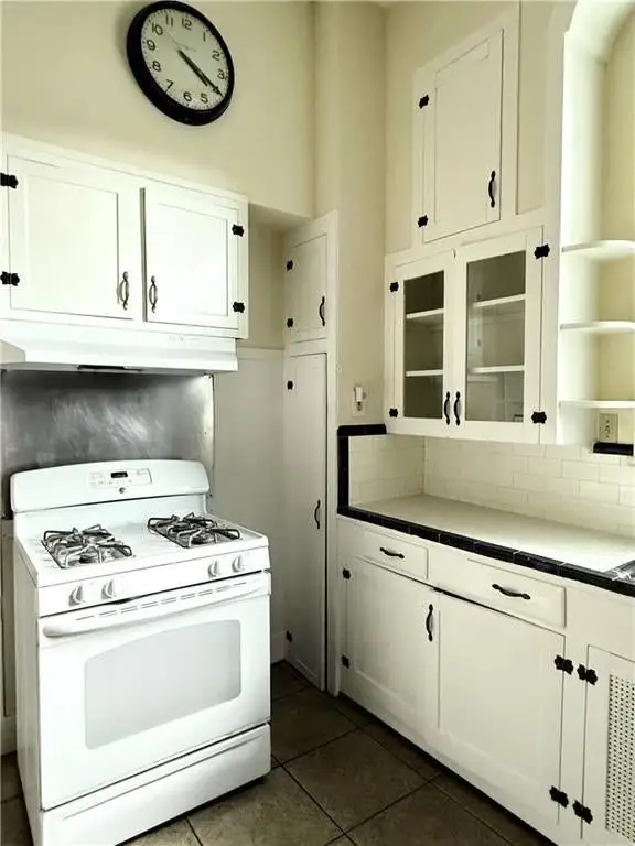 Picture 9