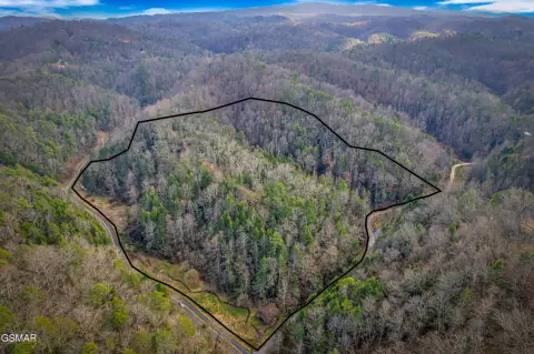 Large Unrestricted Land Tract