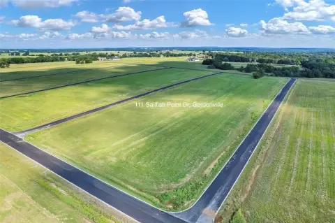 Picture of Land at Sailfish Pt Rd 100, Gordonville, TX