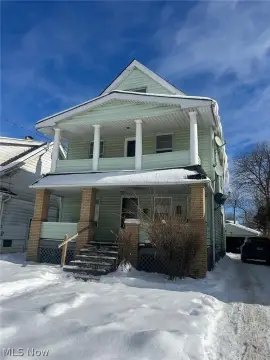 Cozy Duplex with Finished Attic