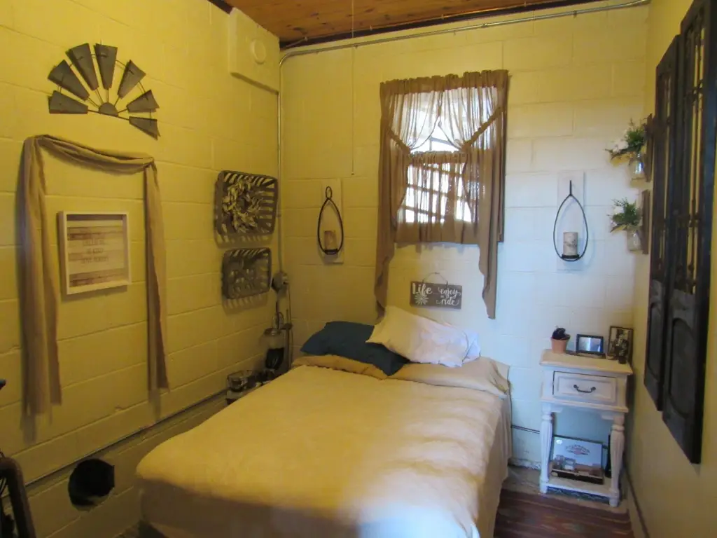 Picture 5