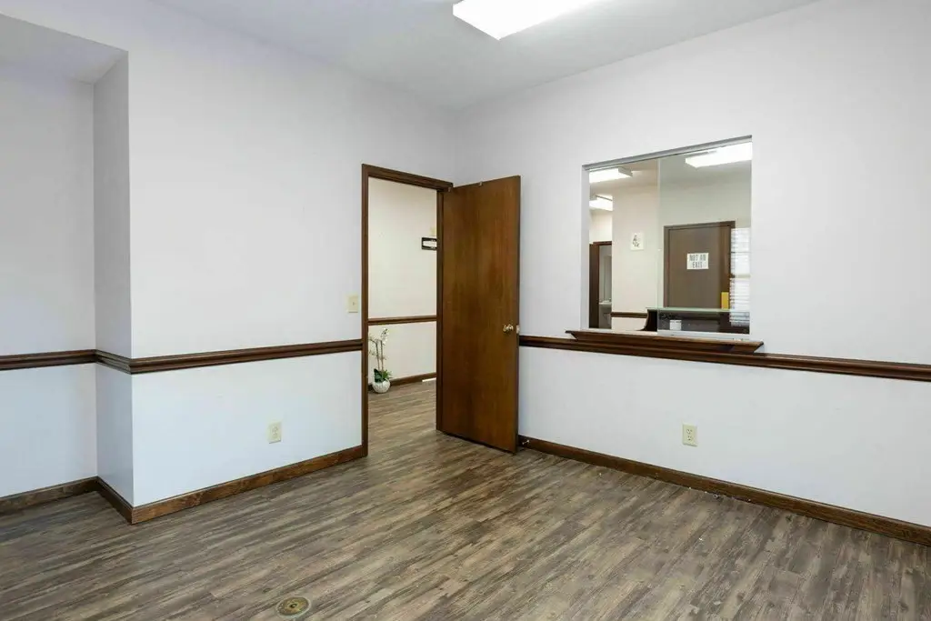 Picture 19