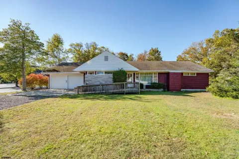 Versatile Office/Residential Property