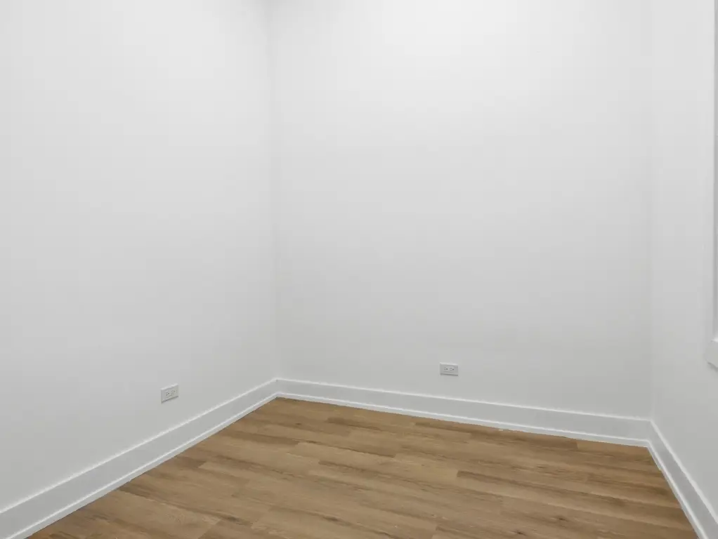 Picture 30