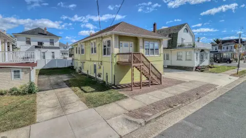 Ventnor Duplex Near Beach