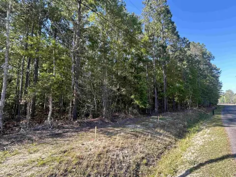 Residential Lot Near Waterway