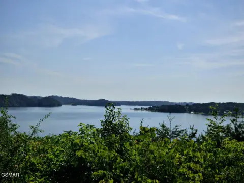 Dandridge, TN Land with Views