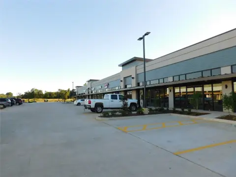 Strip Center Retail Suite