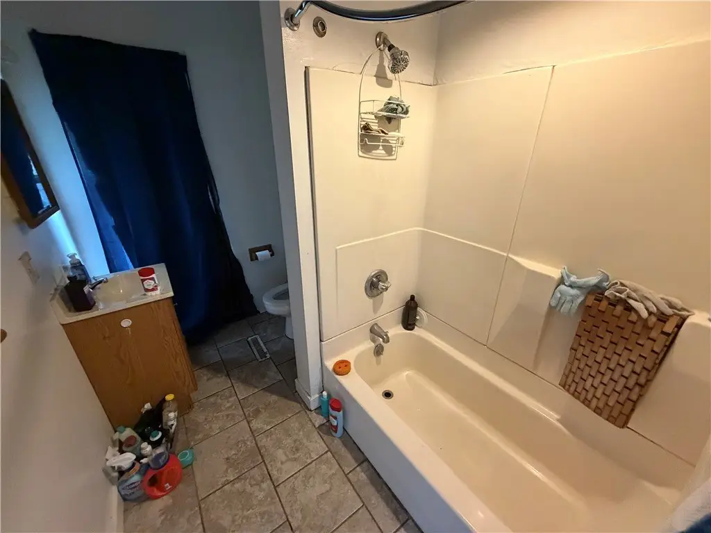 Picture 16