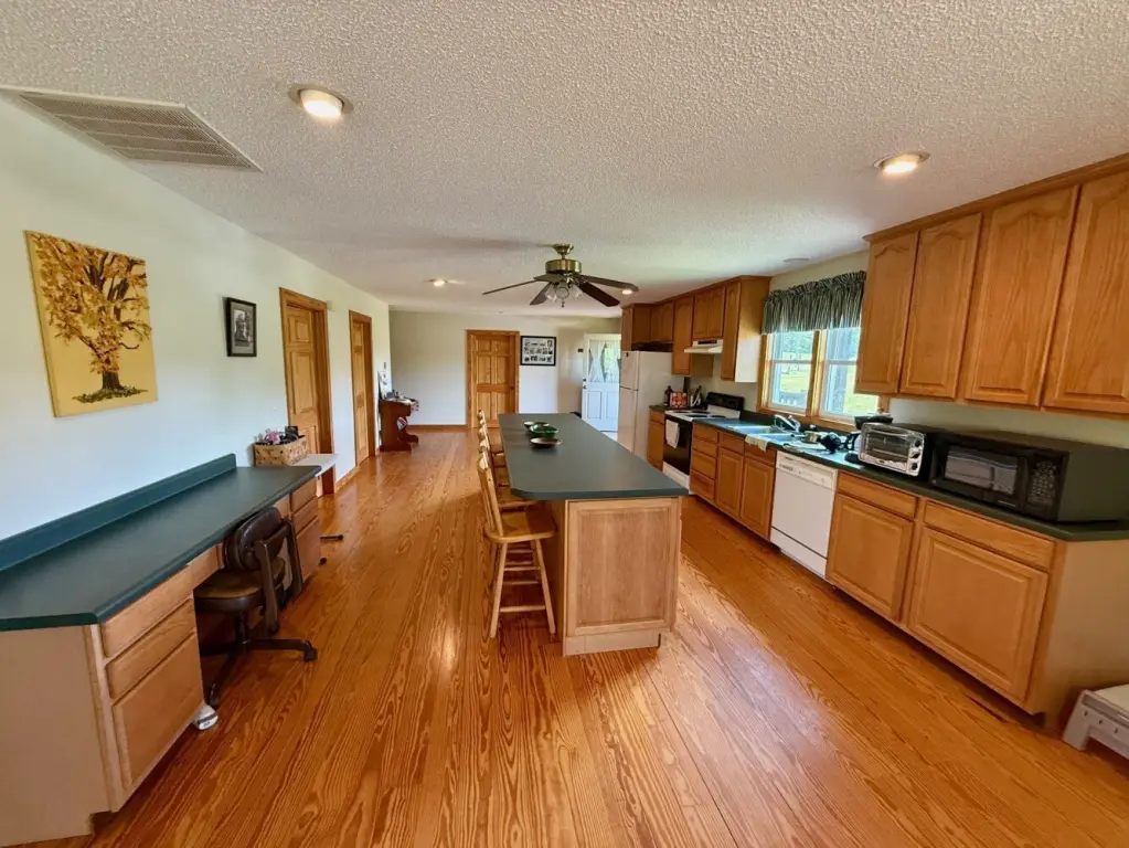 Picture 48