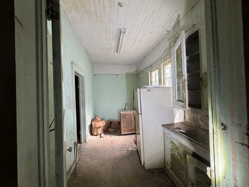 Picture 30