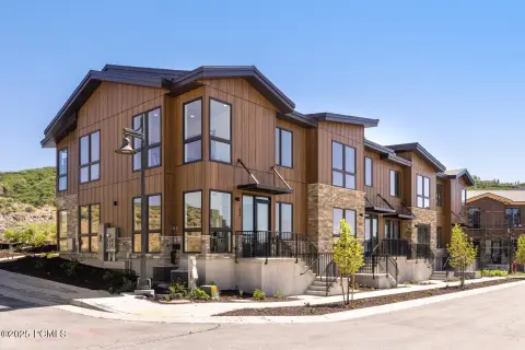New Commercial Space Near Park City