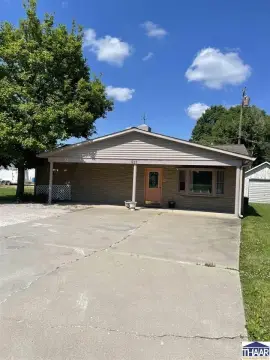 Retail/Service Property in Terre Haute