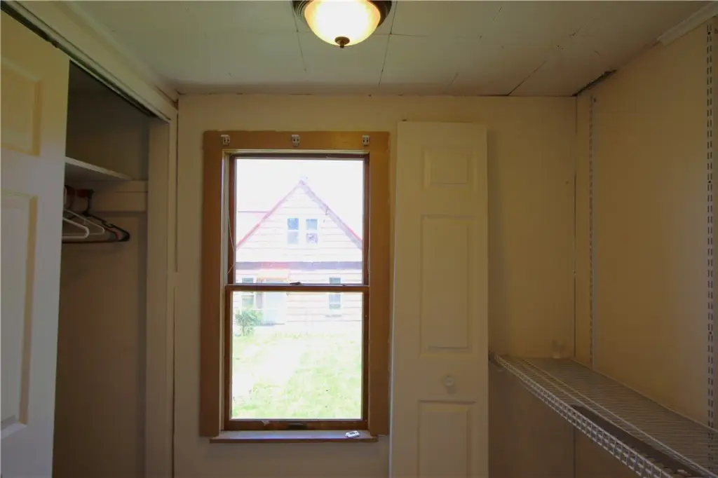 Picture 12