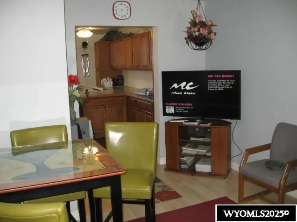 Picture 10