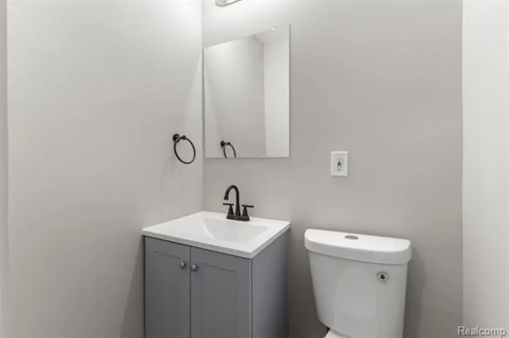 Picture 30