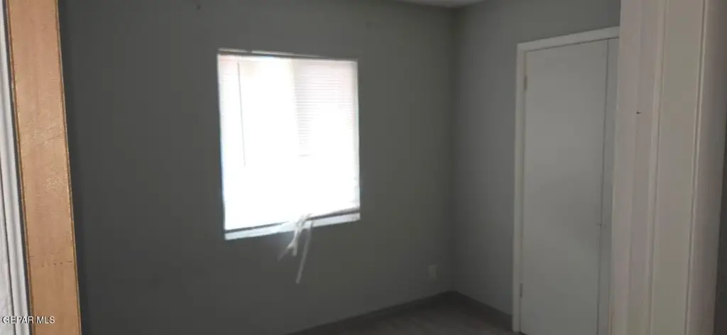 Picture 33