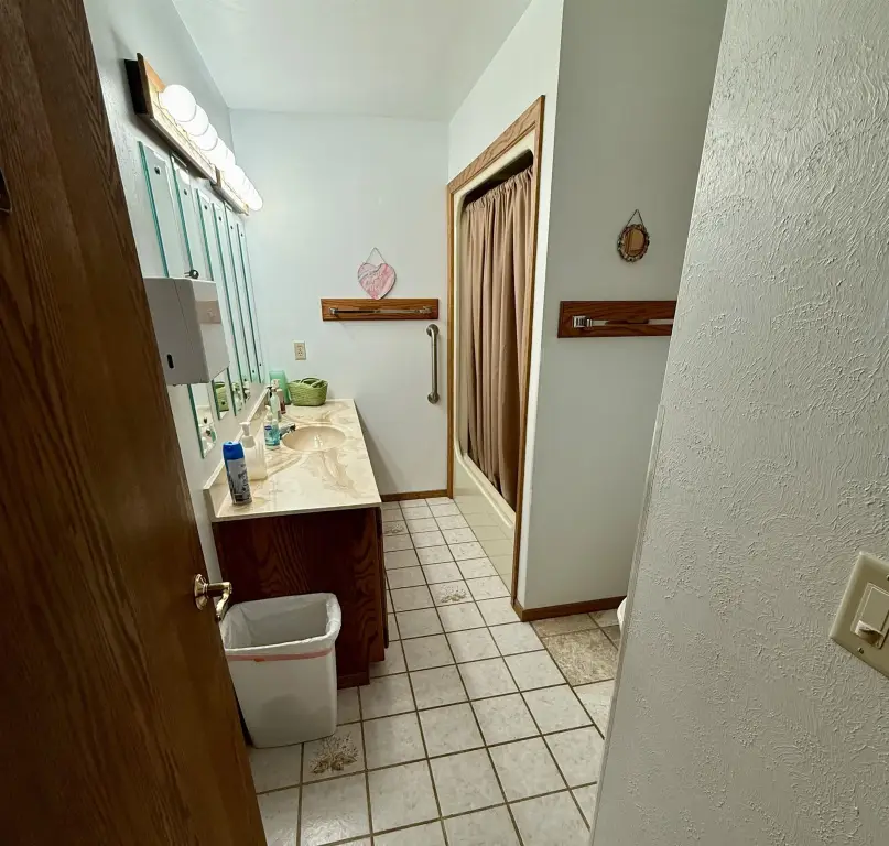Picture 16