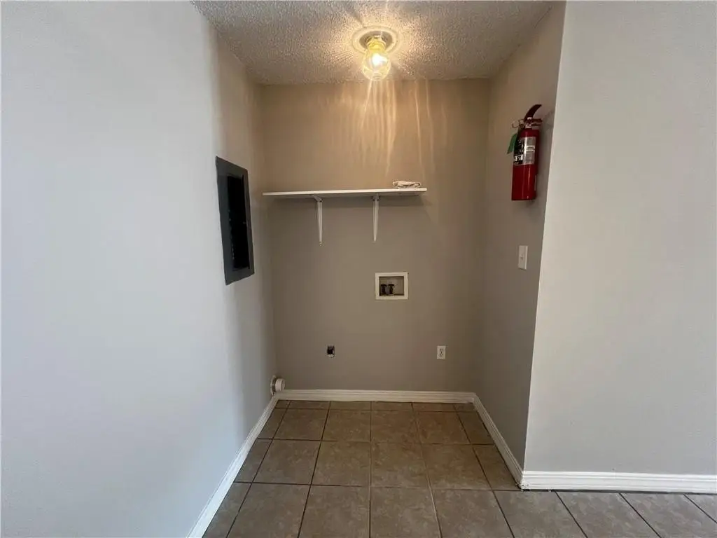 Picture 28