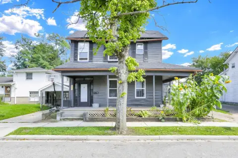 Renovated Duplex with Two Units