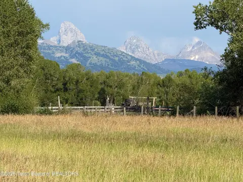 Fenced Homesite with Creek