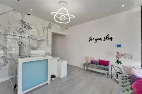 Pembroke Pines Business Opportunity