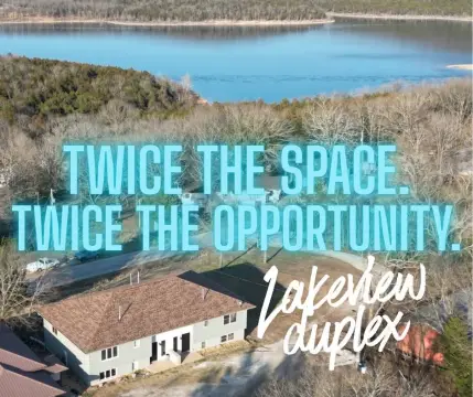 Lake-View Duplex with Flexible Layout