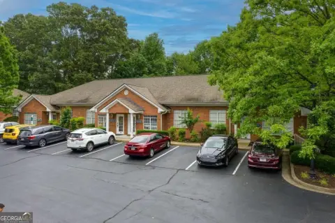 Renovated Four-Suite Office Building