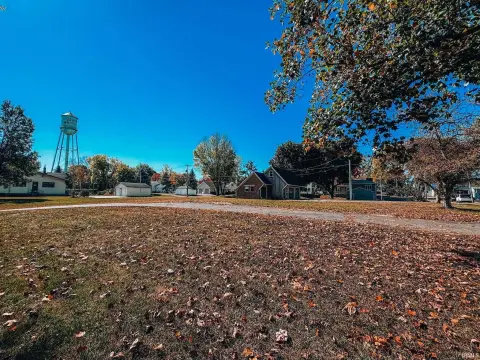Versatile Land in South Whitley