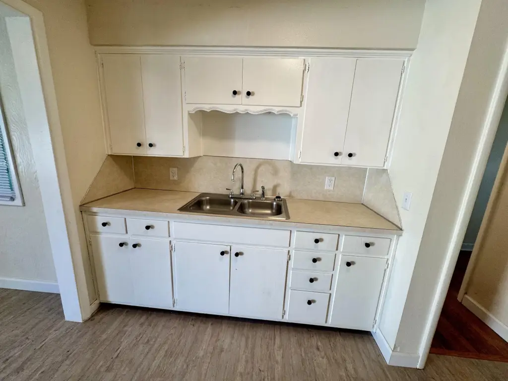 Picture 10