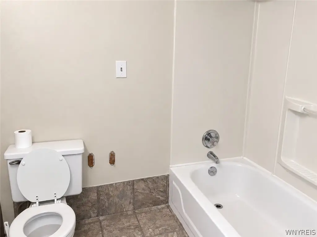 Picture 36