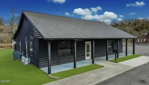 Newport Commercial Space by River