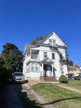 Legal Triplex with Porch