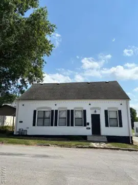Waterloo Duplex: Renovated Units
