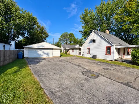 Renovated 3-Unit Triplex