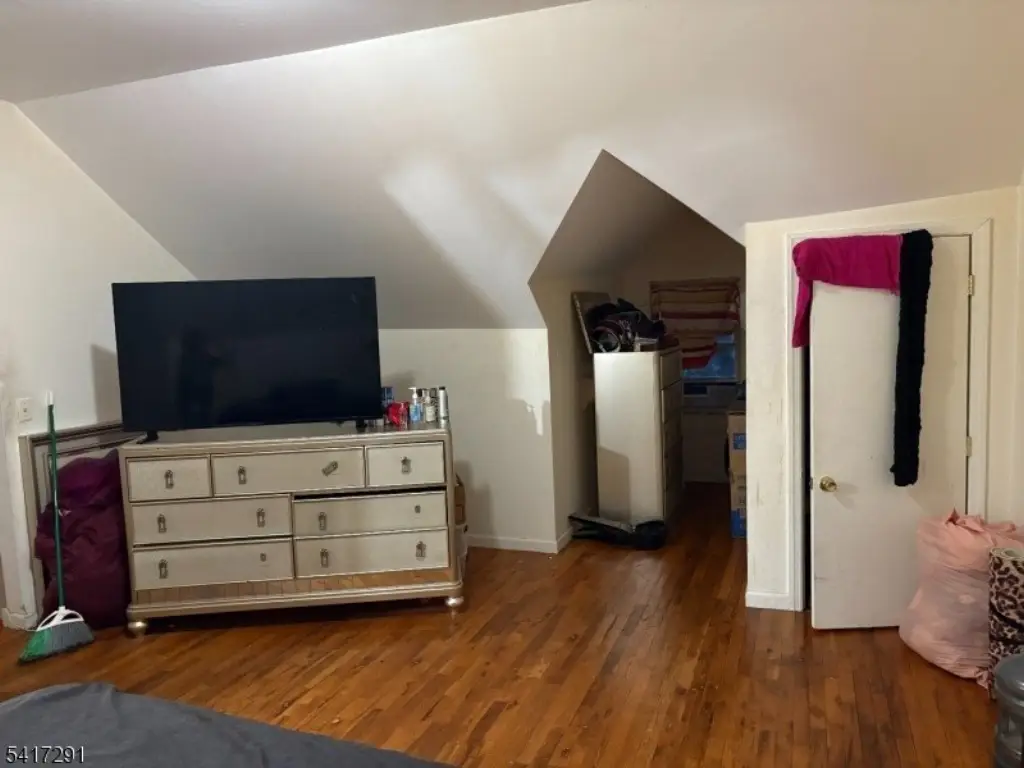 Picture 16