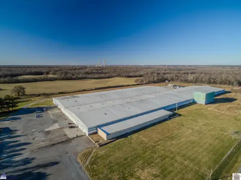 West Paducah Industrial Warehouse For Sale