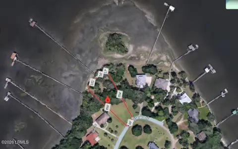 Deepwater Homesite in Beaufort's Perryclear
