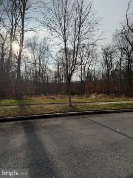Land in Upper Marlboro