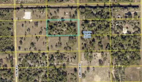 Residential Lot in Clewiston, Florida