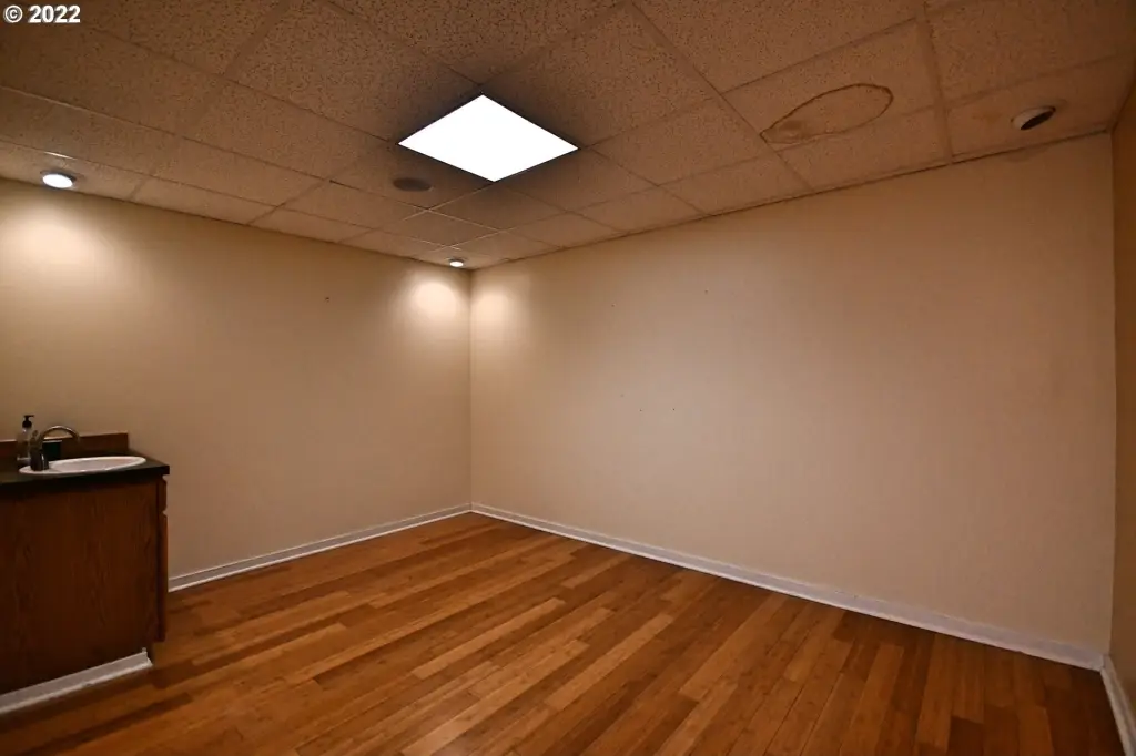 Picture 9