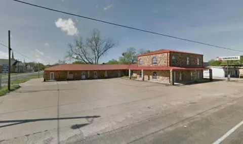 Edgewood Retail Space For Lease