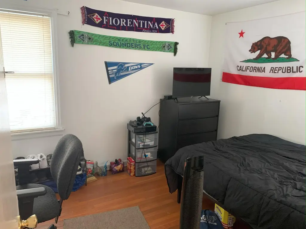 Picture 10